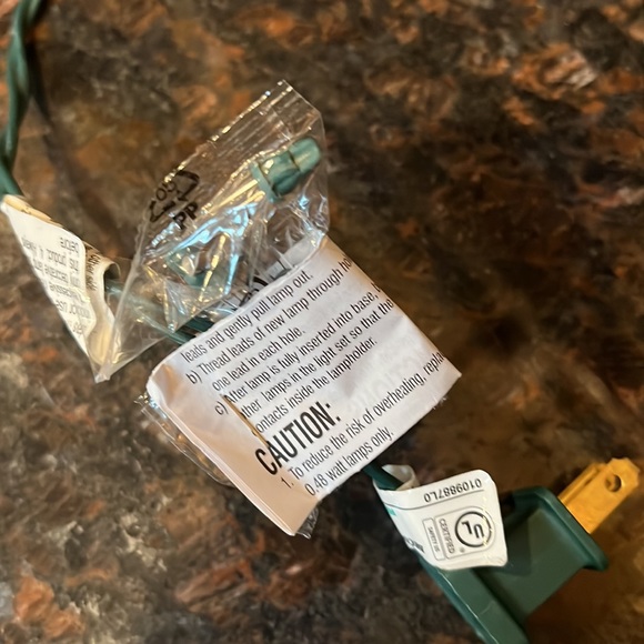 Lighted Wine bottle ~ hand made with white Christmas lights. Grape design. - Picture 8 of 8